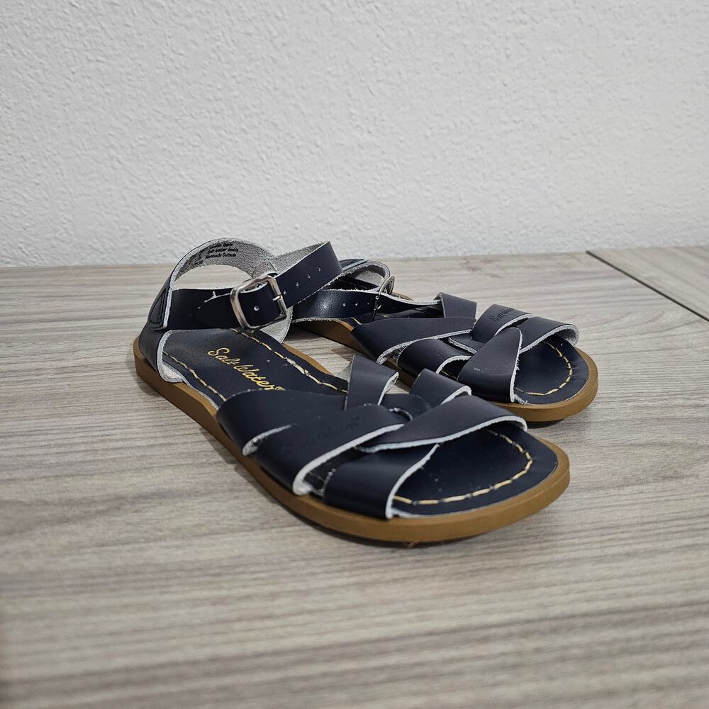 Salt Water Original Sandal Big Kids Size 1 Navy Blue Leather Upper Beach Sand